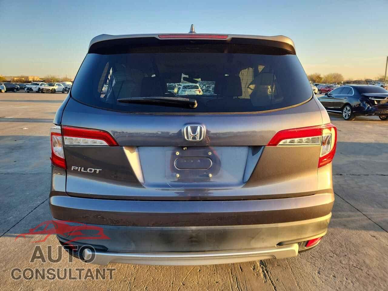 HONDA PILOT 2019 - 5FNYF5H52KB011682