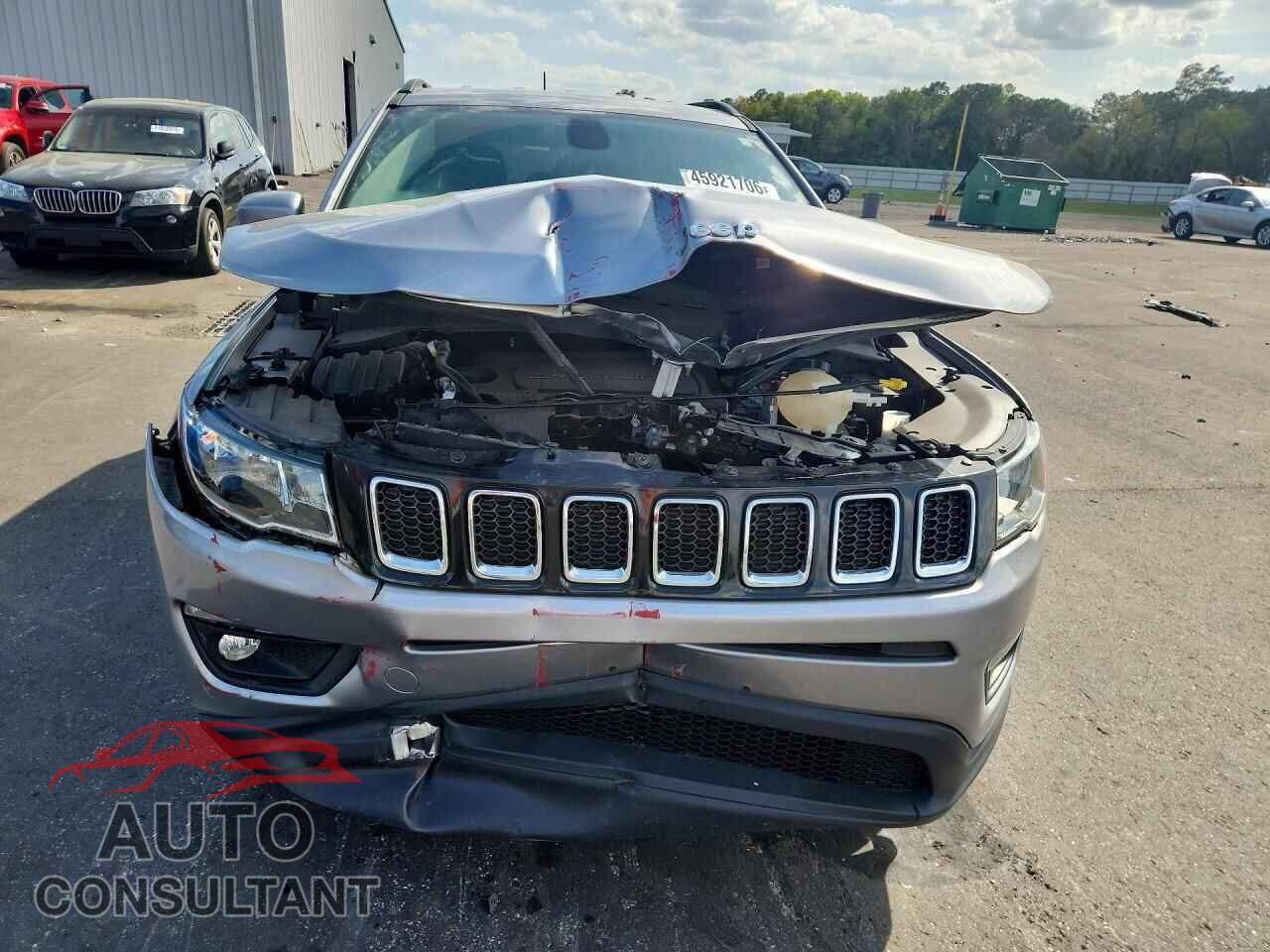 JEEP COMPASS 2019 - 3C4NJCBB0KT677042