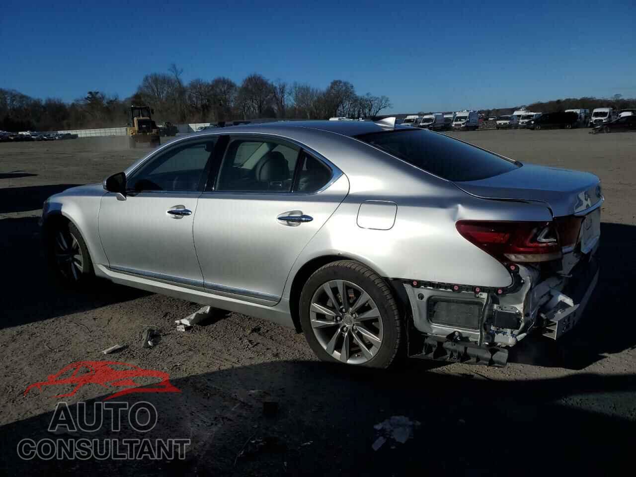 LEXUS LS460 2015 - JTHCL5EF8F5024667