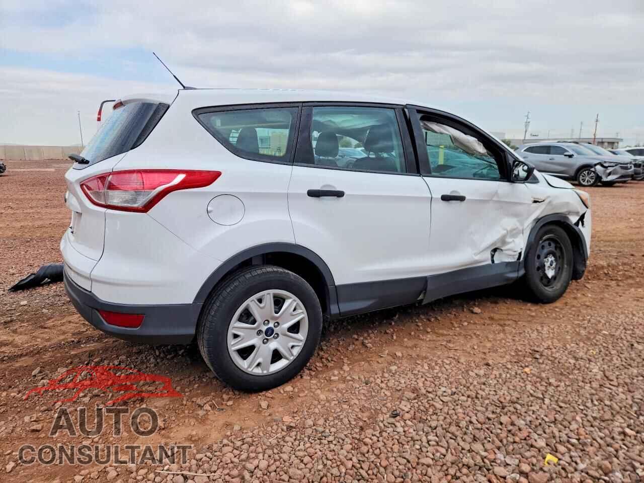 FORD ESCAPE 2016 - 1FMCU0F72GUB99119