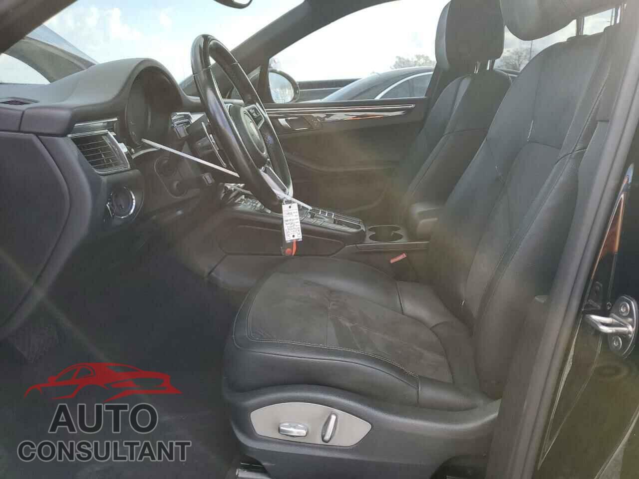 PORSCHE MACAN 2017 - WP1AA2A51HLB03234