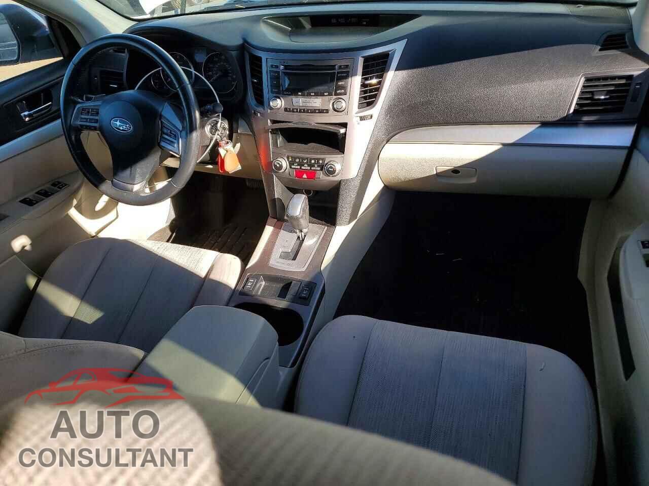 SUBARU OUTBACK 2013 - 4S4BRBGC0D3304746