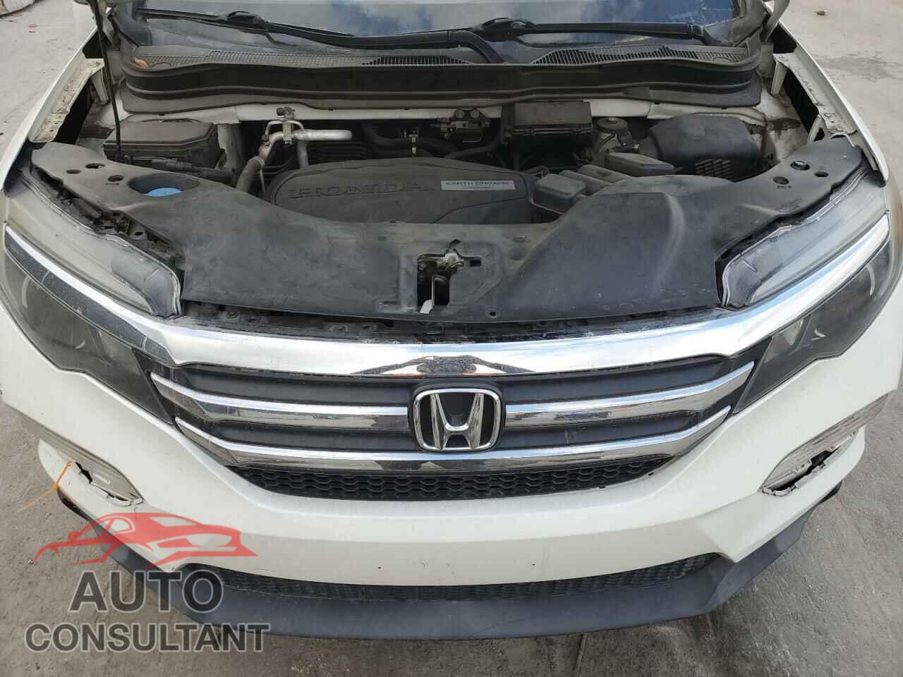 HONDA PILOT 2017 - 5FNYF5H84HB035226