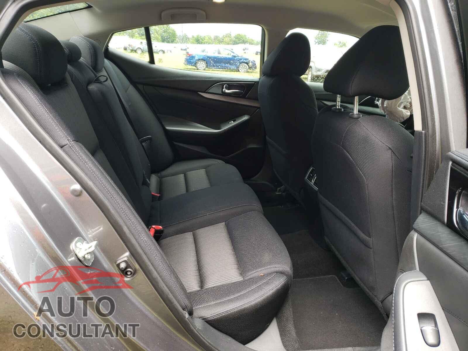 NISSAN MAXIMA 2017 - 1N4AA6AP3HC379916