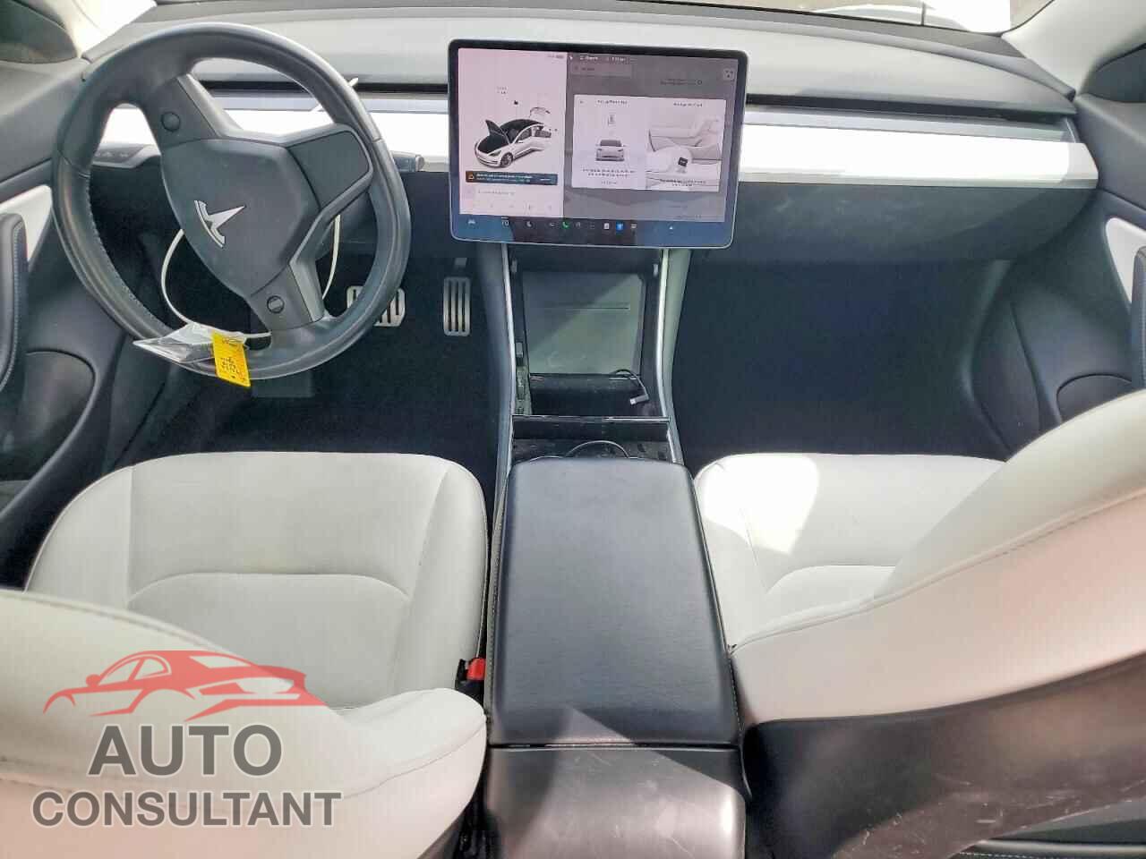 TESLA MODEL 3 2018 - 5YJ3E1EB7JF074484
