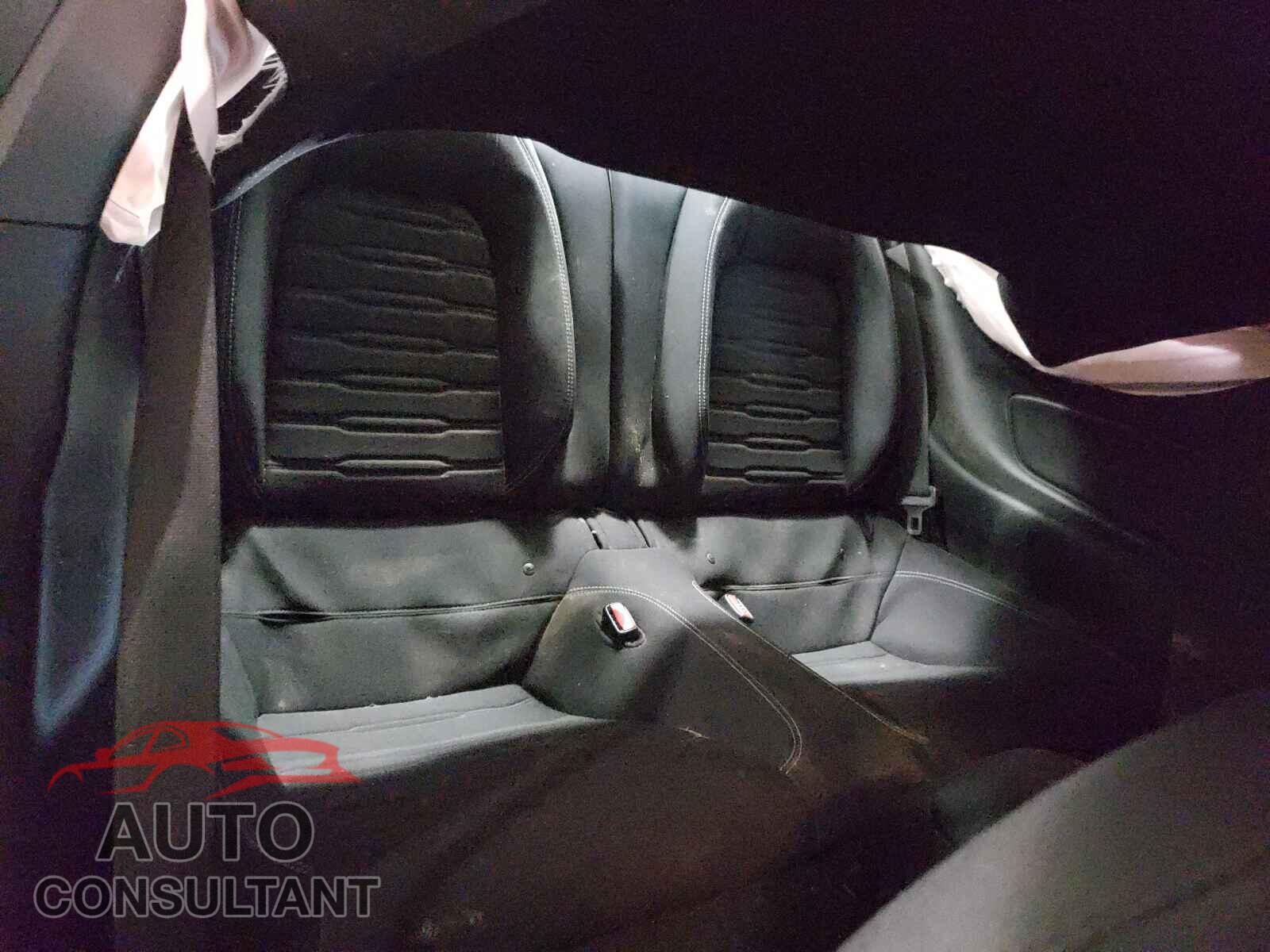 FORD MUSTANG 2017 - 1FA6P8TH5H5336043