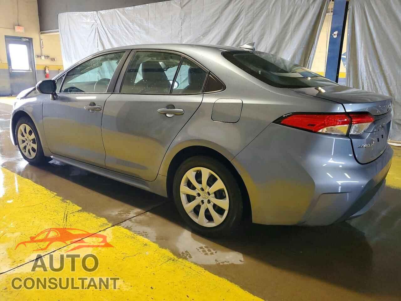 TOYOTA COROLLA 2022 - 5YFEPMAE5NP382994