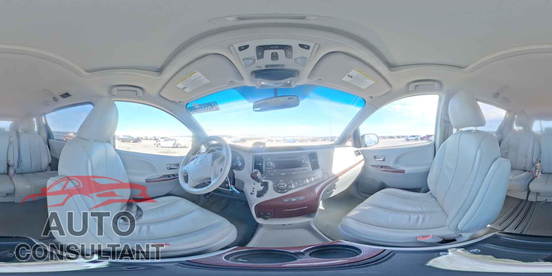 TOYOTA SIENNA 2014 - 5TDYK3DCXES481334