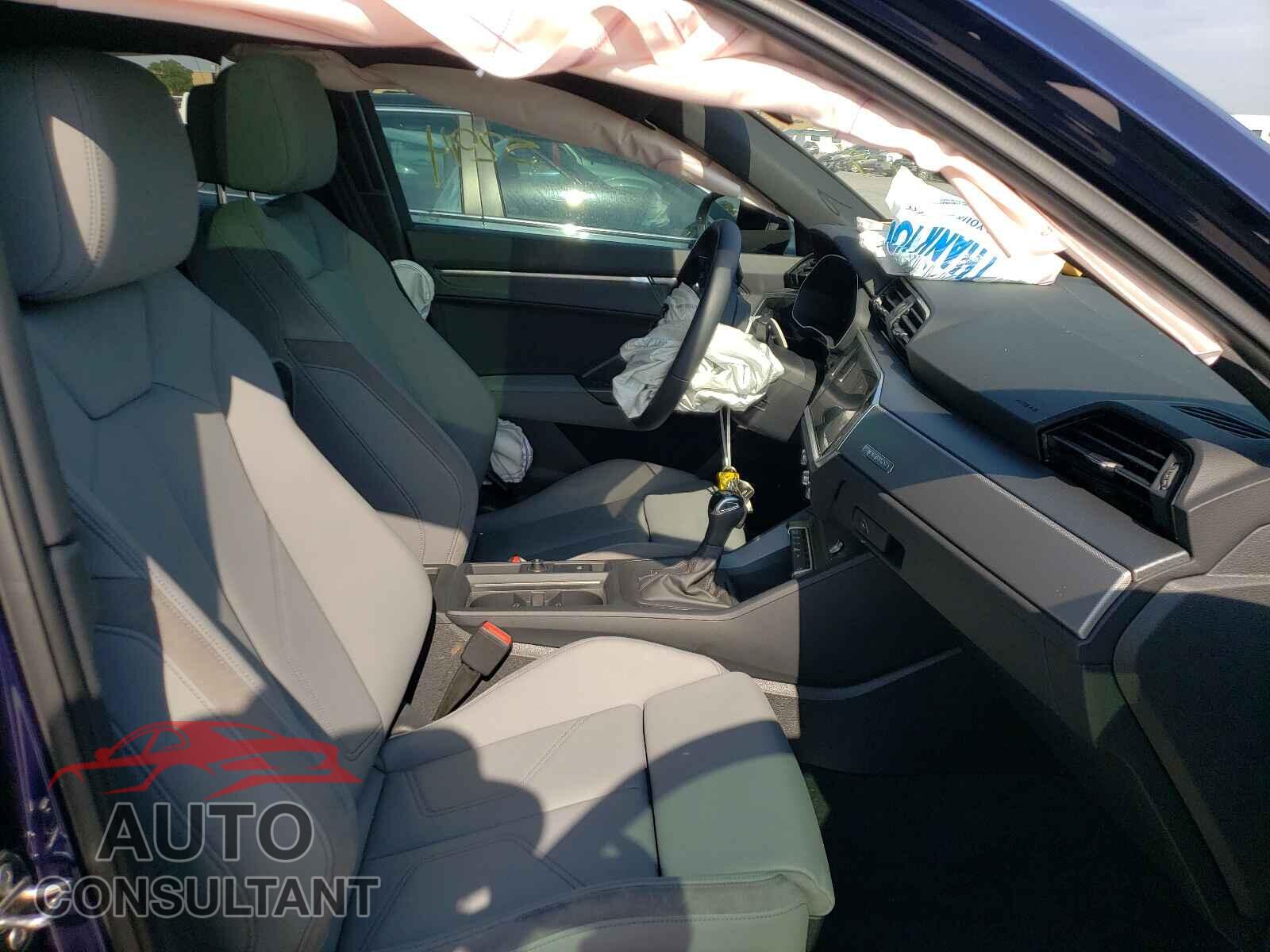 AUDI Q3 2021 - WA1DECF3XM1036942