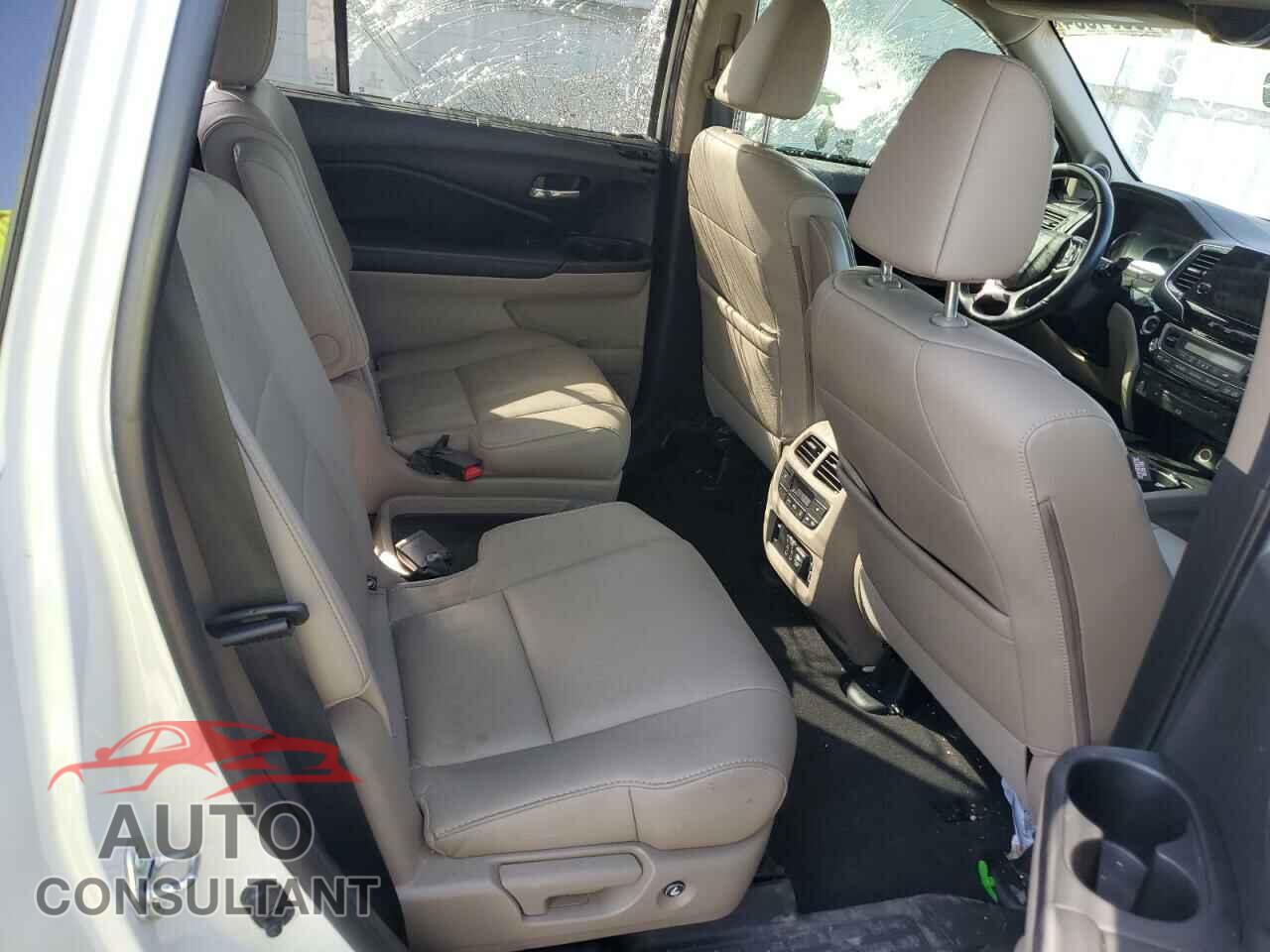 HONDA PILOT 2021 - 5FNYF5H61MB026542