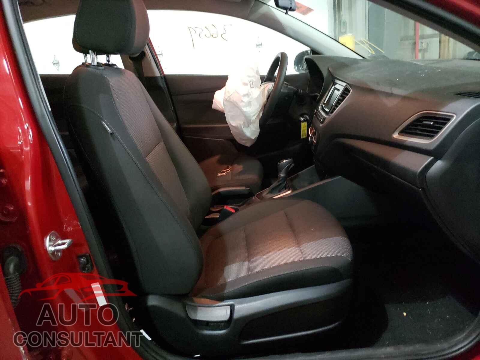 HYUNDAI ACCENT 2019 - 3KPC24A36KE070300