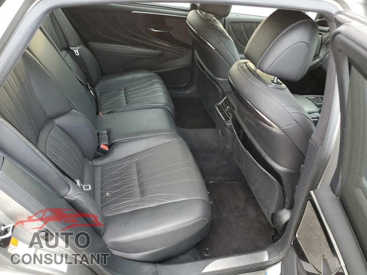 LEXUS LS500 2018 - JTHB5LFF3J5003775