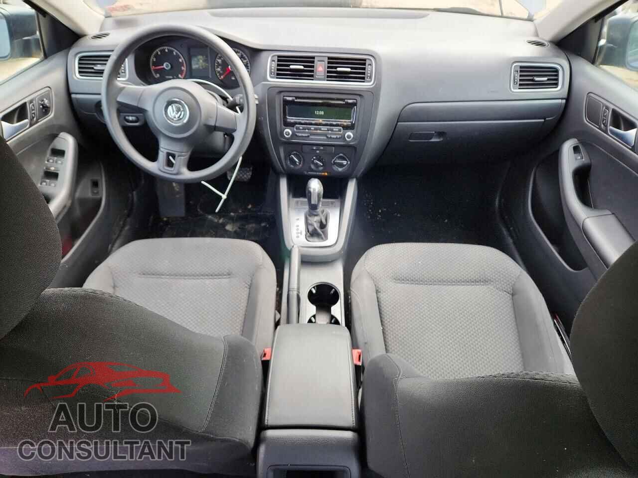 VOLKSWAGEN JETTA 2014 - 3VW2K7AJ3EM309465