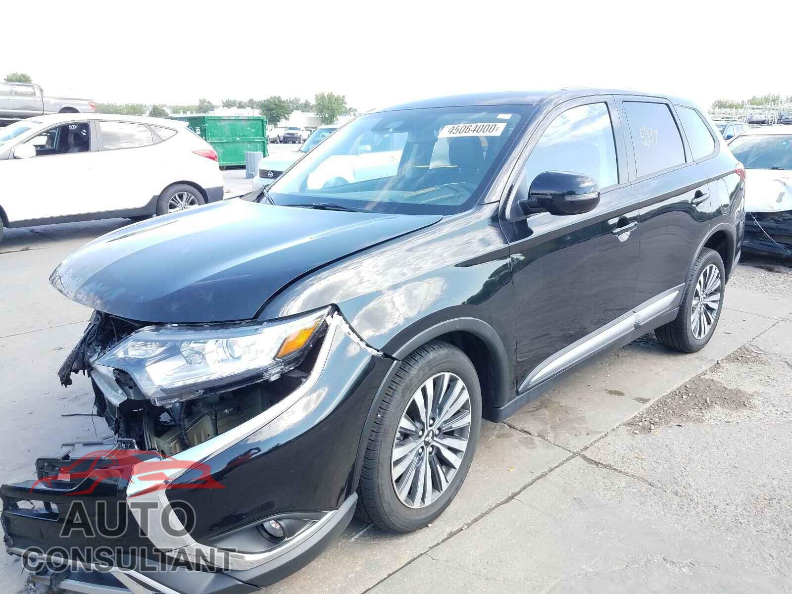 MITSUBISHI OUTLANDER 2020 - JA4AZ3A33LZ011444