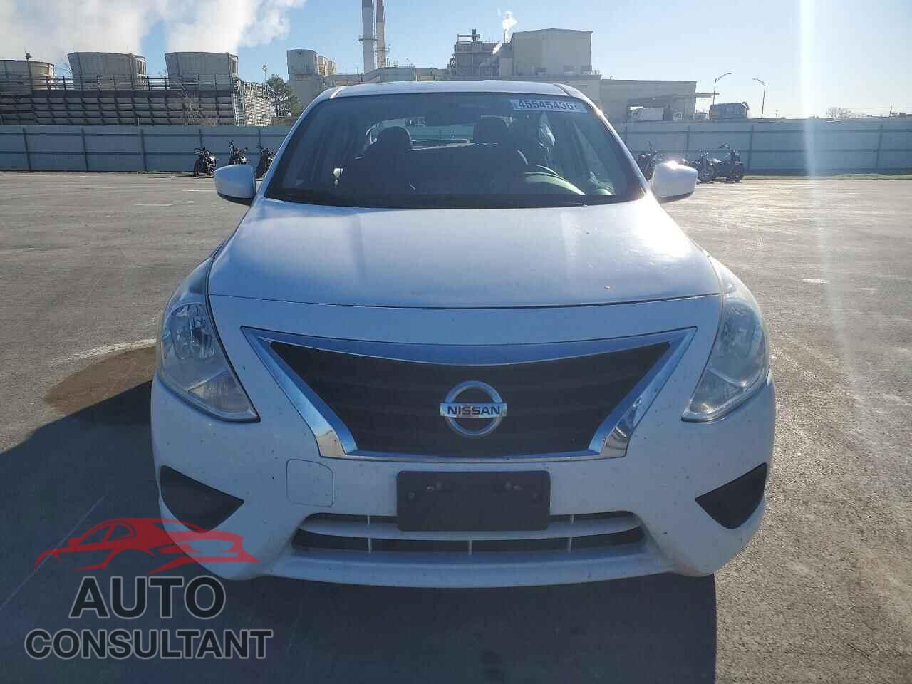 NISSAN VERSA 2017 - 3N1CN7AP2HL822657