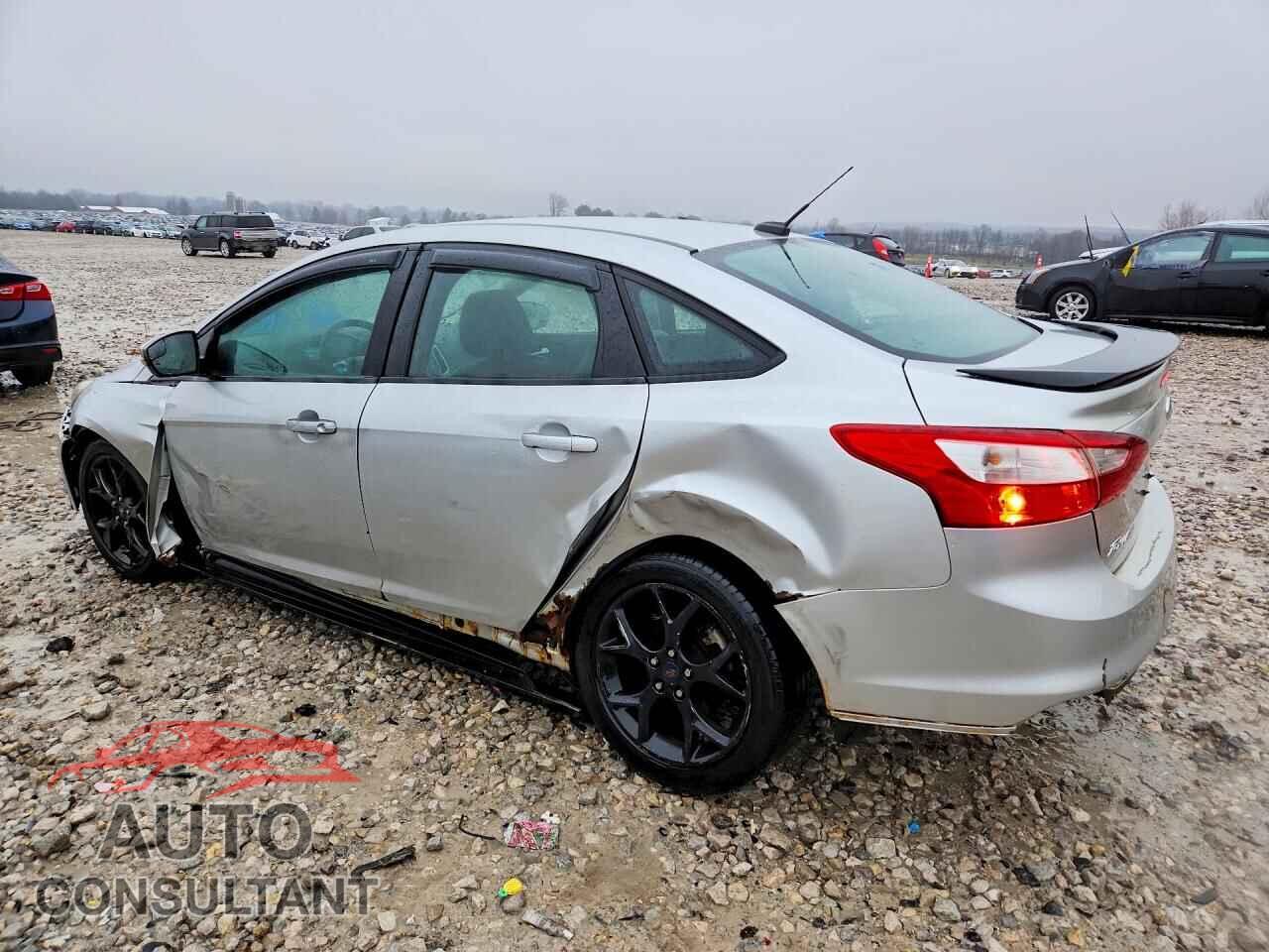 FORD FOCUS 2014 - 1FADP3F2XEL166609