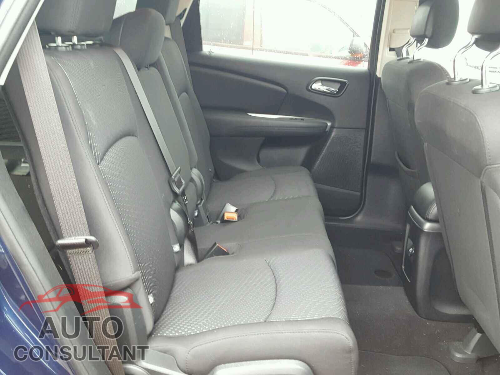 DODGE JOURNEY SE 2017 - 3C4PDCAB1HT695205