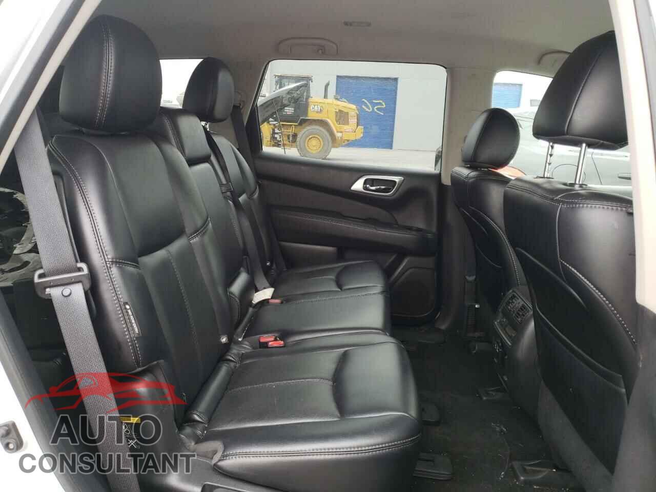 NISSAN PATHFINDER 2019 - 5N1DR2MNXKC618125