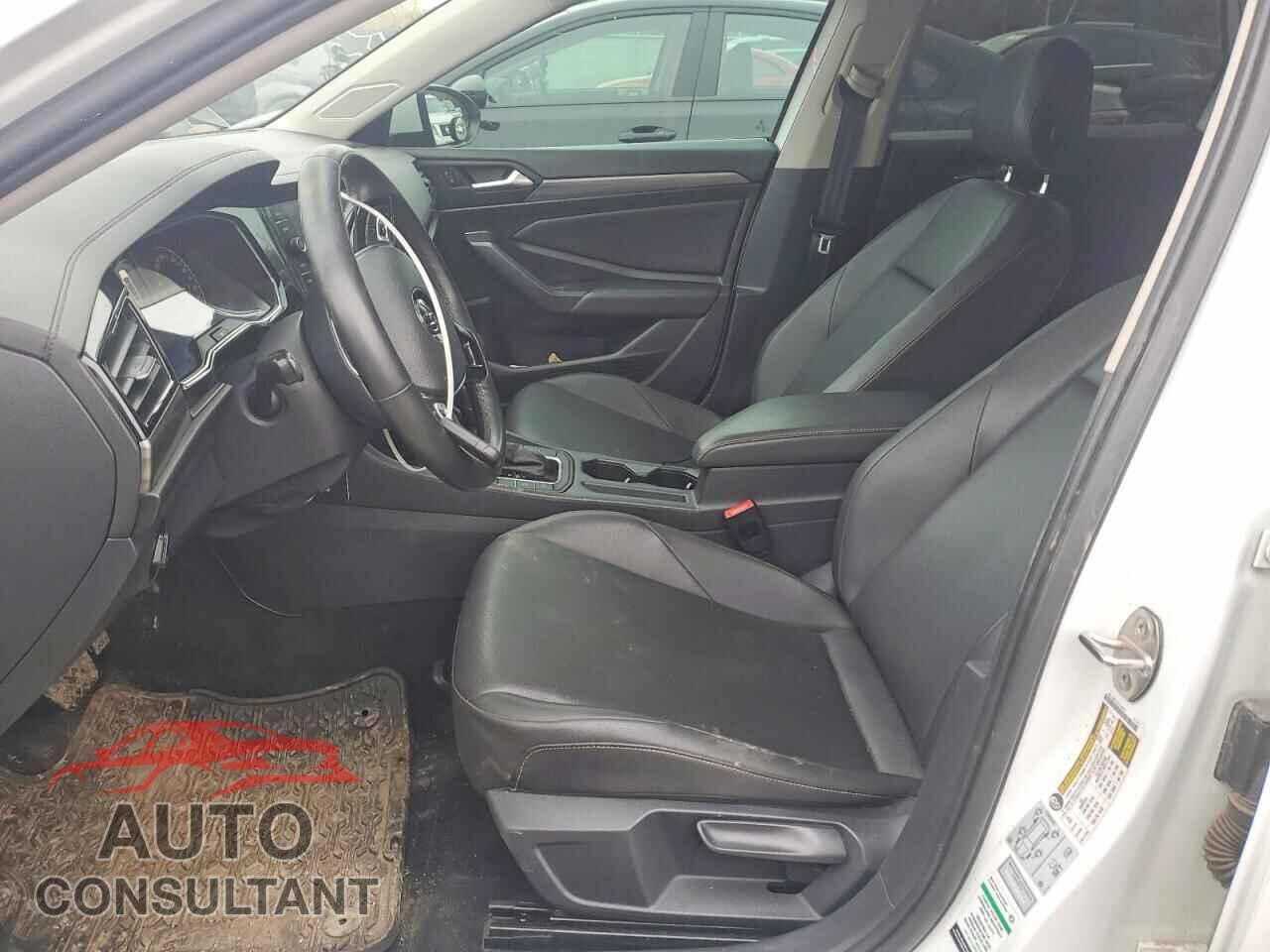 VOLKSWAGEN JETTA 2020 - 3VWEB7BUXLM071391