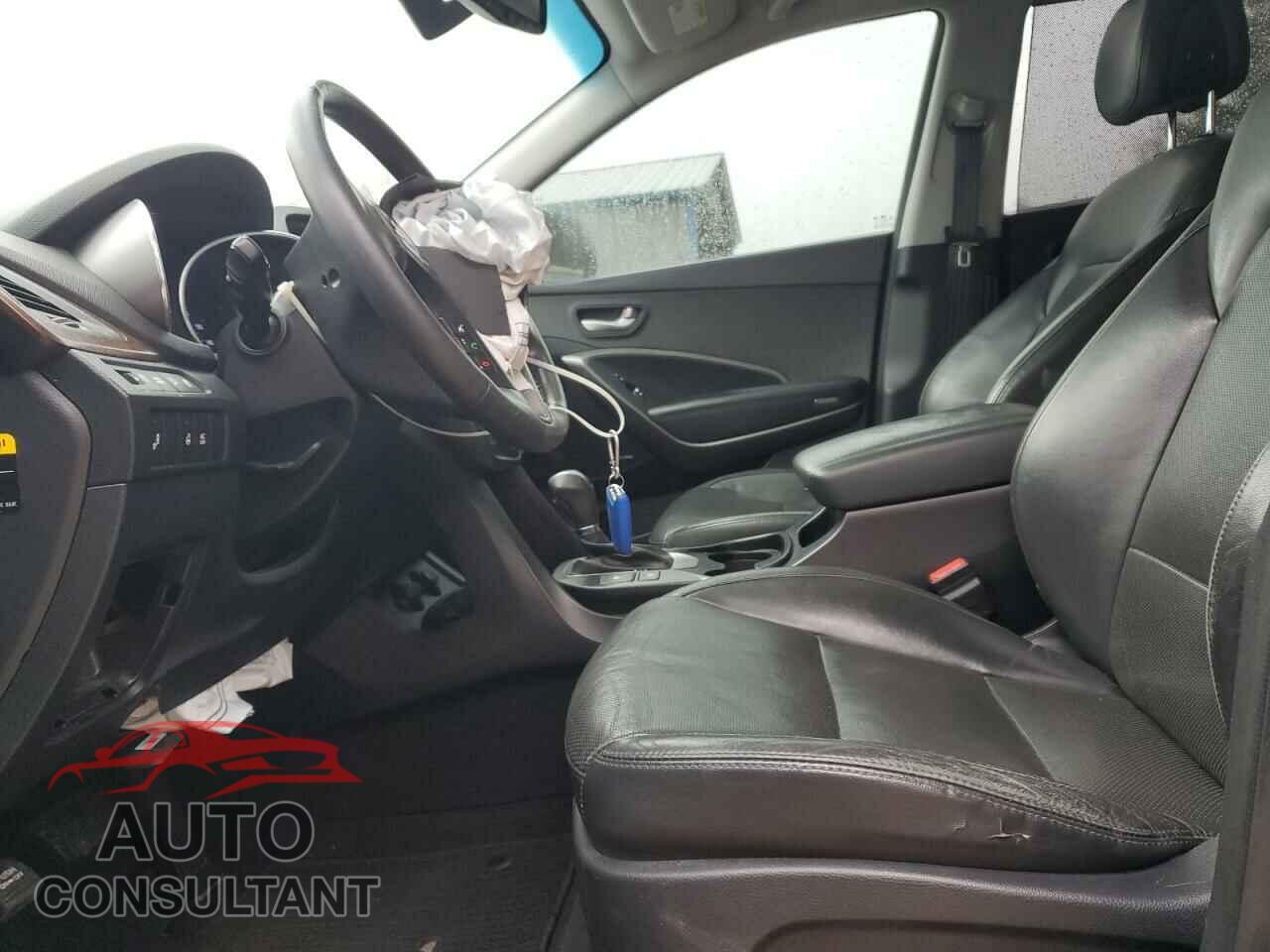 HYUNDAI SANTA FE 2017 - KM8SR4HF4HU169498