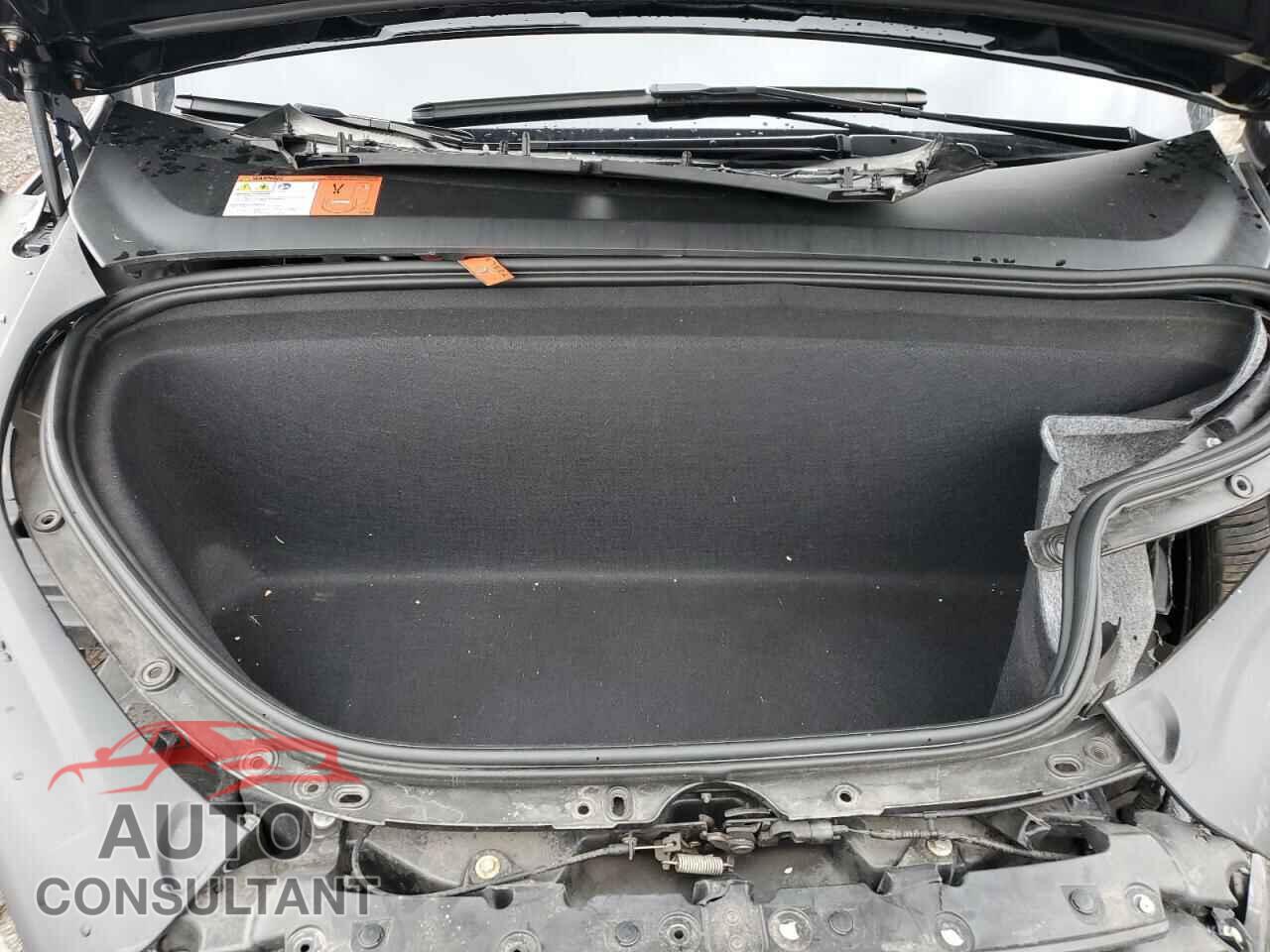 TESLA MODEL X 2017 - 5YJXCBE22HF044929