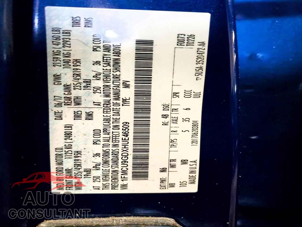 FORD ESCAPE 2017 - 1FMCU9GDXHUE46509