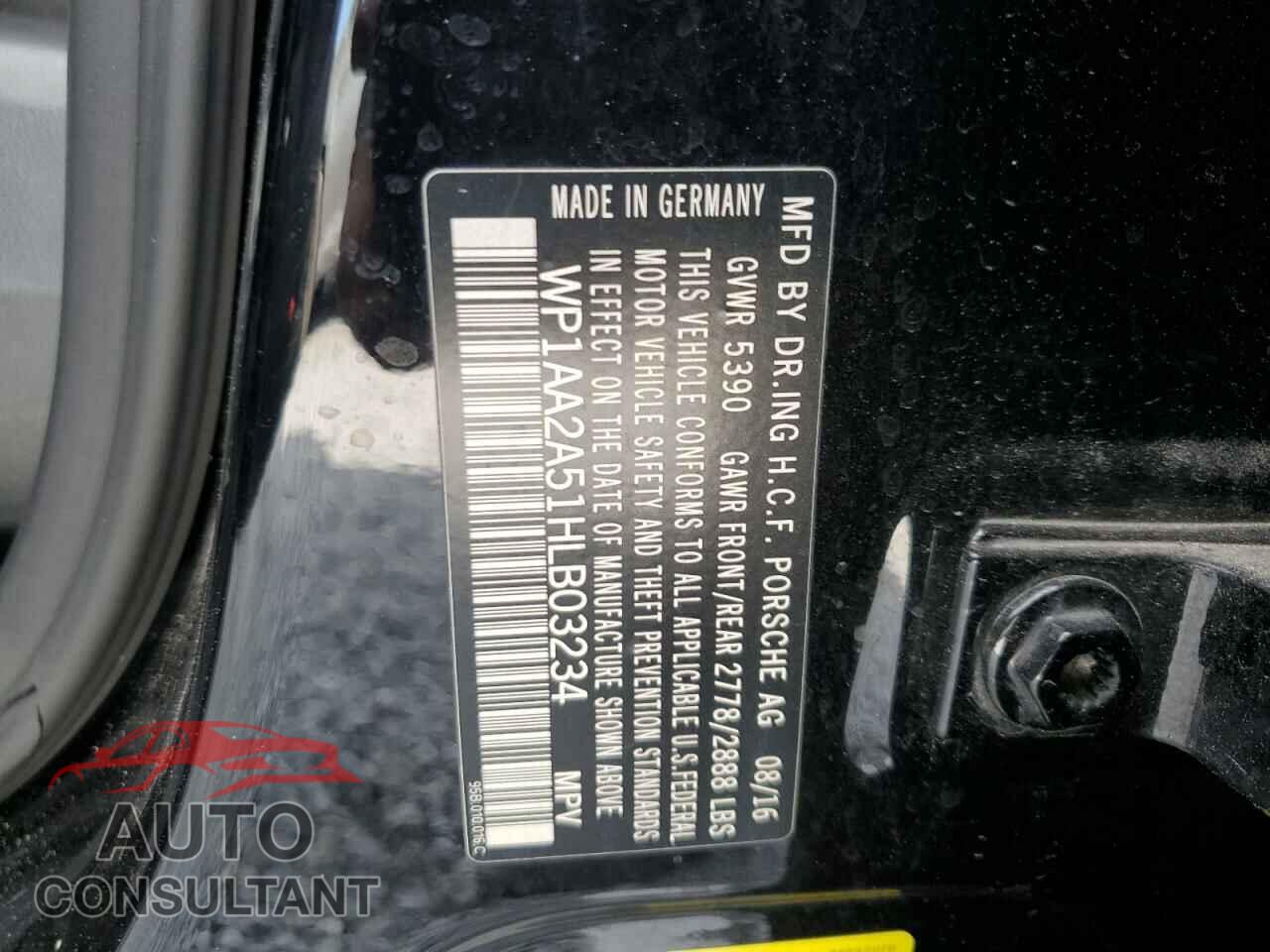 PORSCHE MACAN 2017 - WP1AA2A51HLB03234