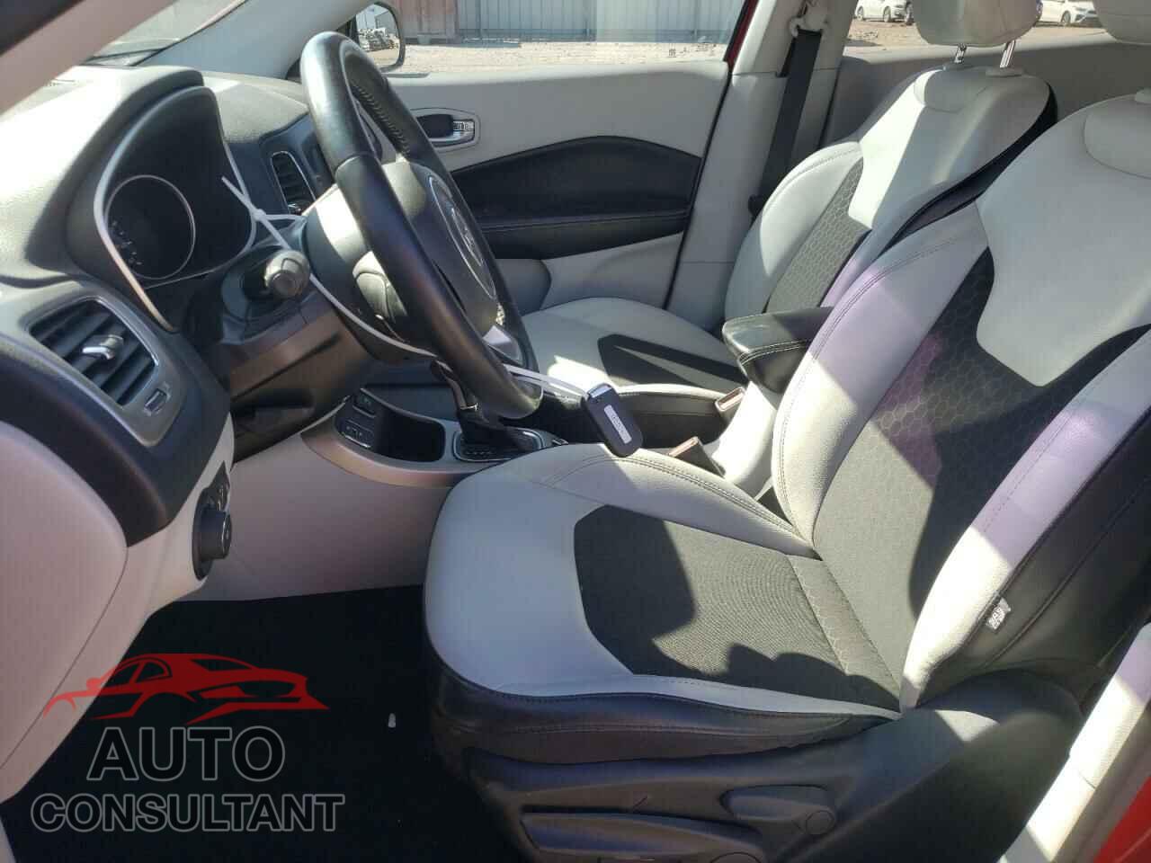 JEEP COMPASS 2019 - 3C4NJCBB9KT614604