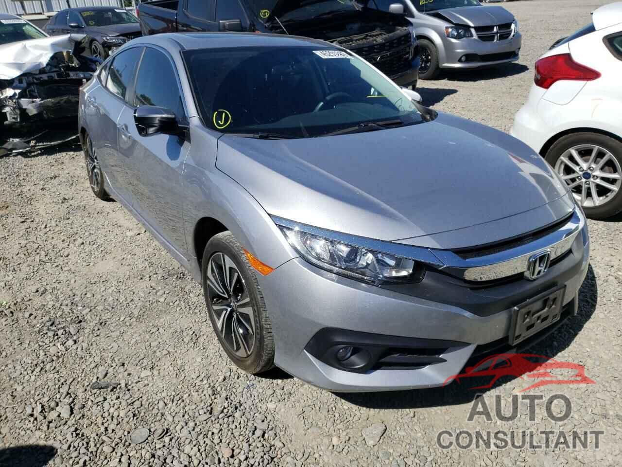 HONDA CIVIC 2018 - JHMFC1F32JX000792