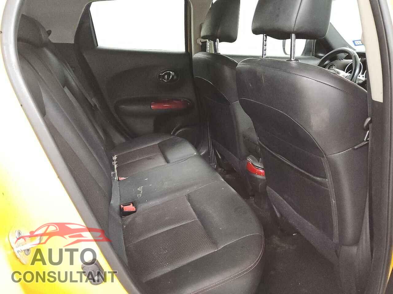 NISSAN JUKE 2017 - JN8AF5MR2HT702344