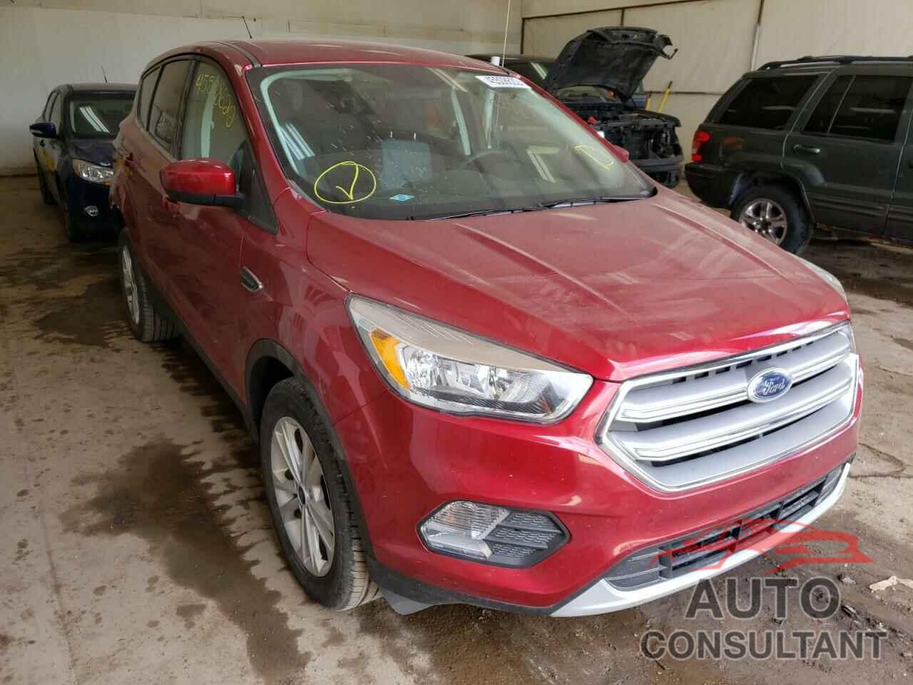 FORD ESCAPE 2017 - 1FMCU0GD0HUD74487