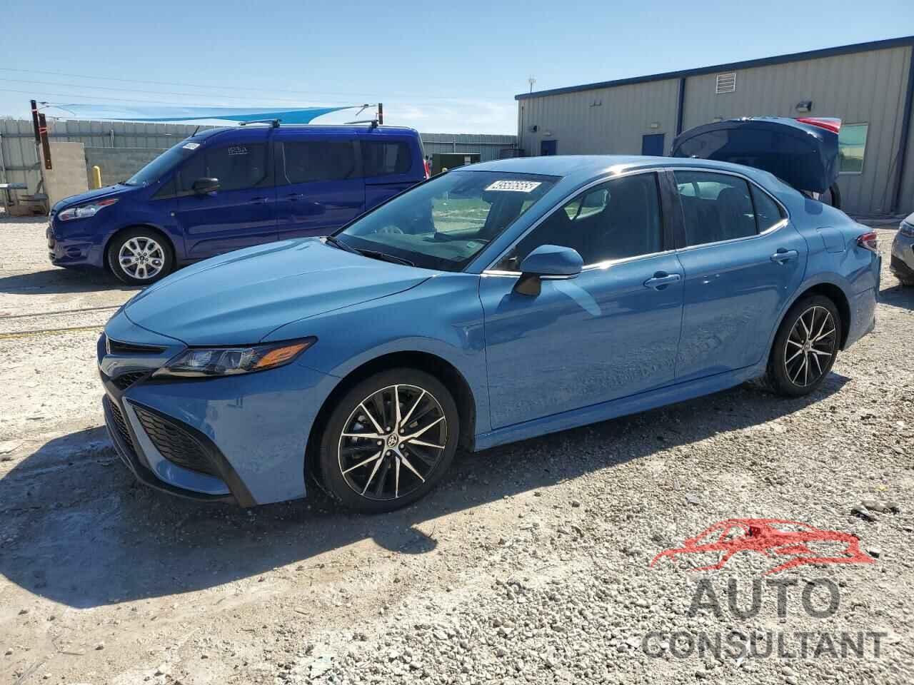 TOYOTA CAMRY 2024 - 4T1G11AK9RU221843