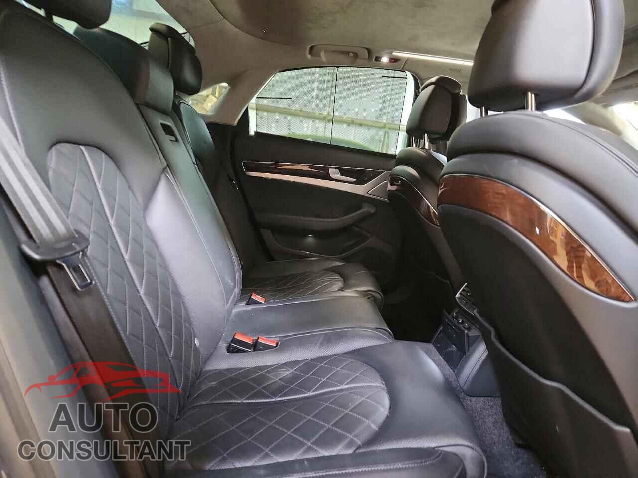 AUDI A8 2016 - WAUK3AFD0GN016077