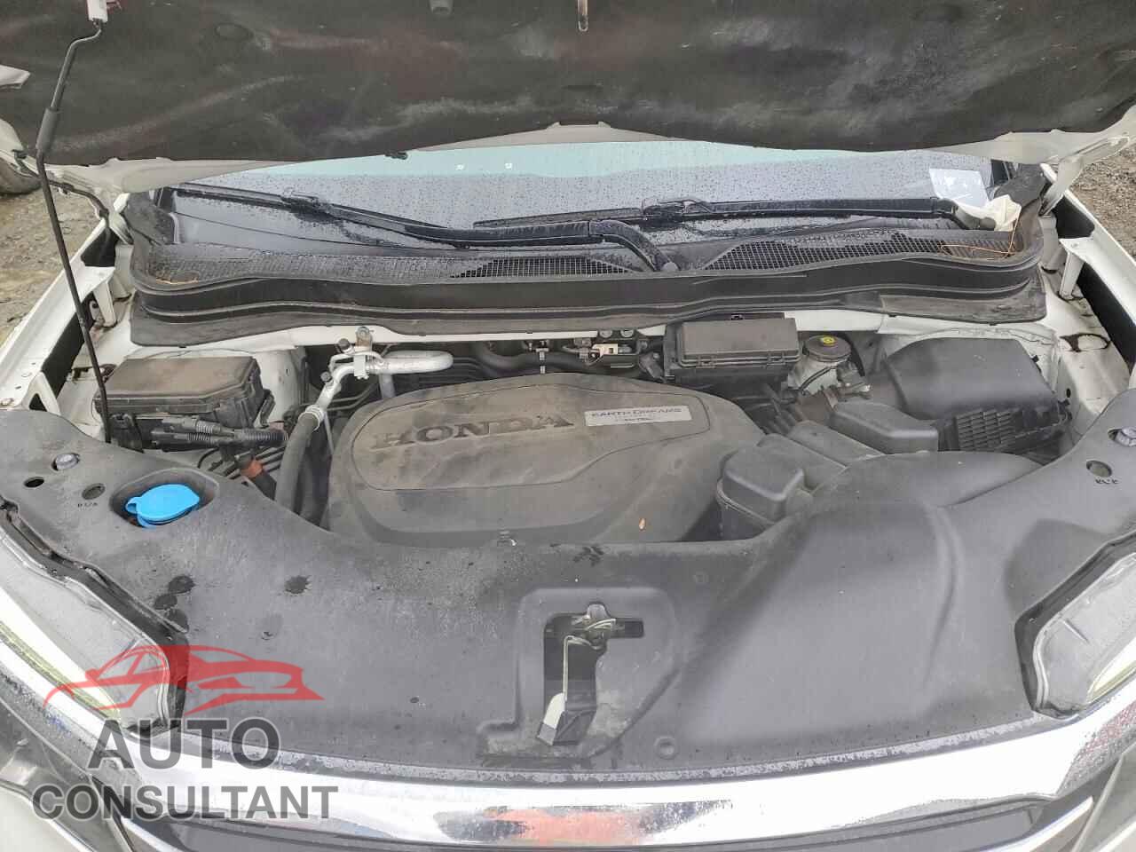HONDA PILOT 2017 - 5FNYF6H94HB069696