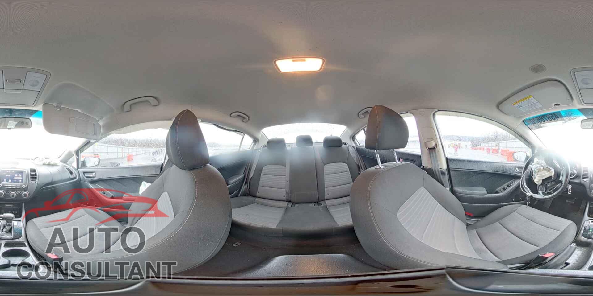KIA FORTE 2018 - 3KPFL4A74JE189331