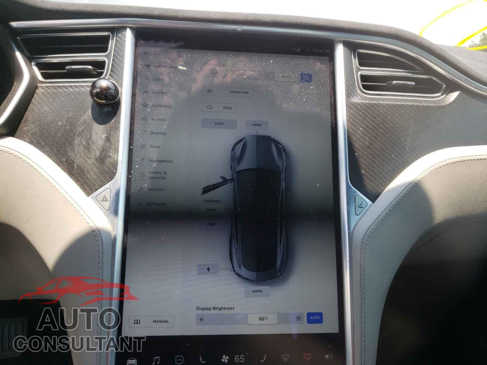 TESLA MODEL S 2016 - 5YJSA1E2XGF147878