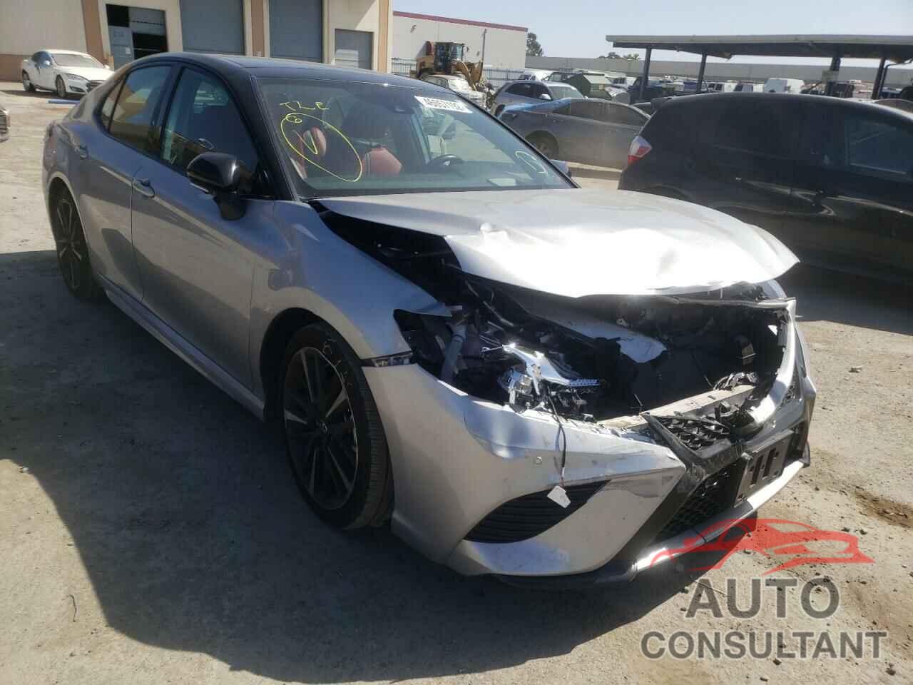 TOYOTA CAMRY 2019 - 4T1B61HK3KU195201