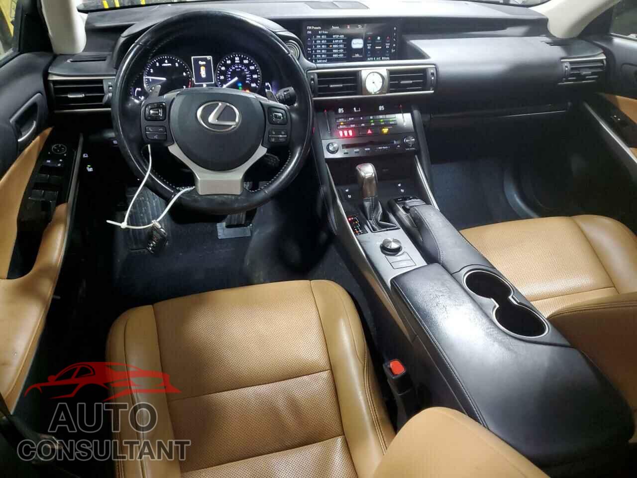 LEXUS IS 2017 - JTHCM1D28H5021503