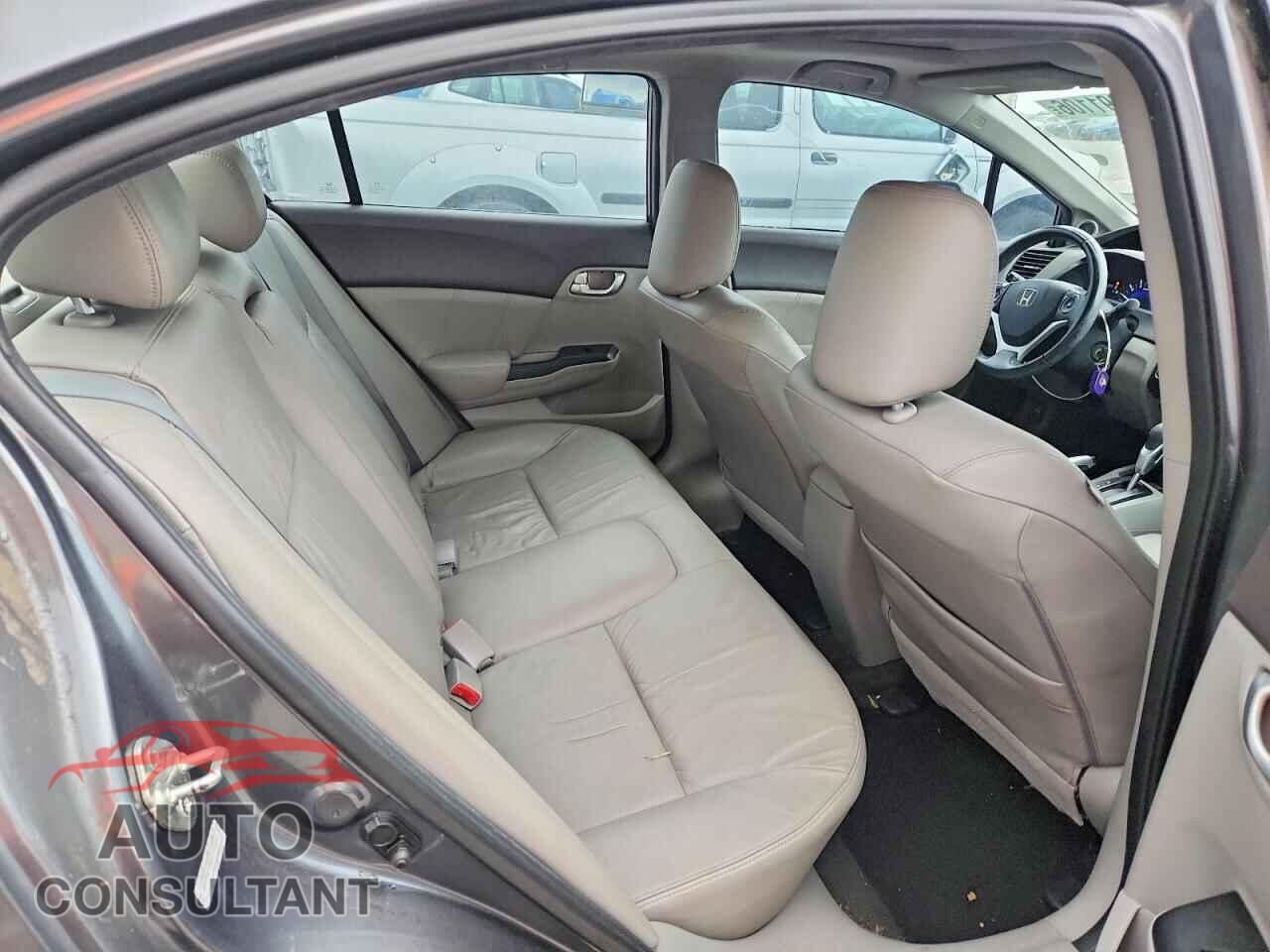 HONDA CIVIC 2012 - 2HGFB2F95CH522663