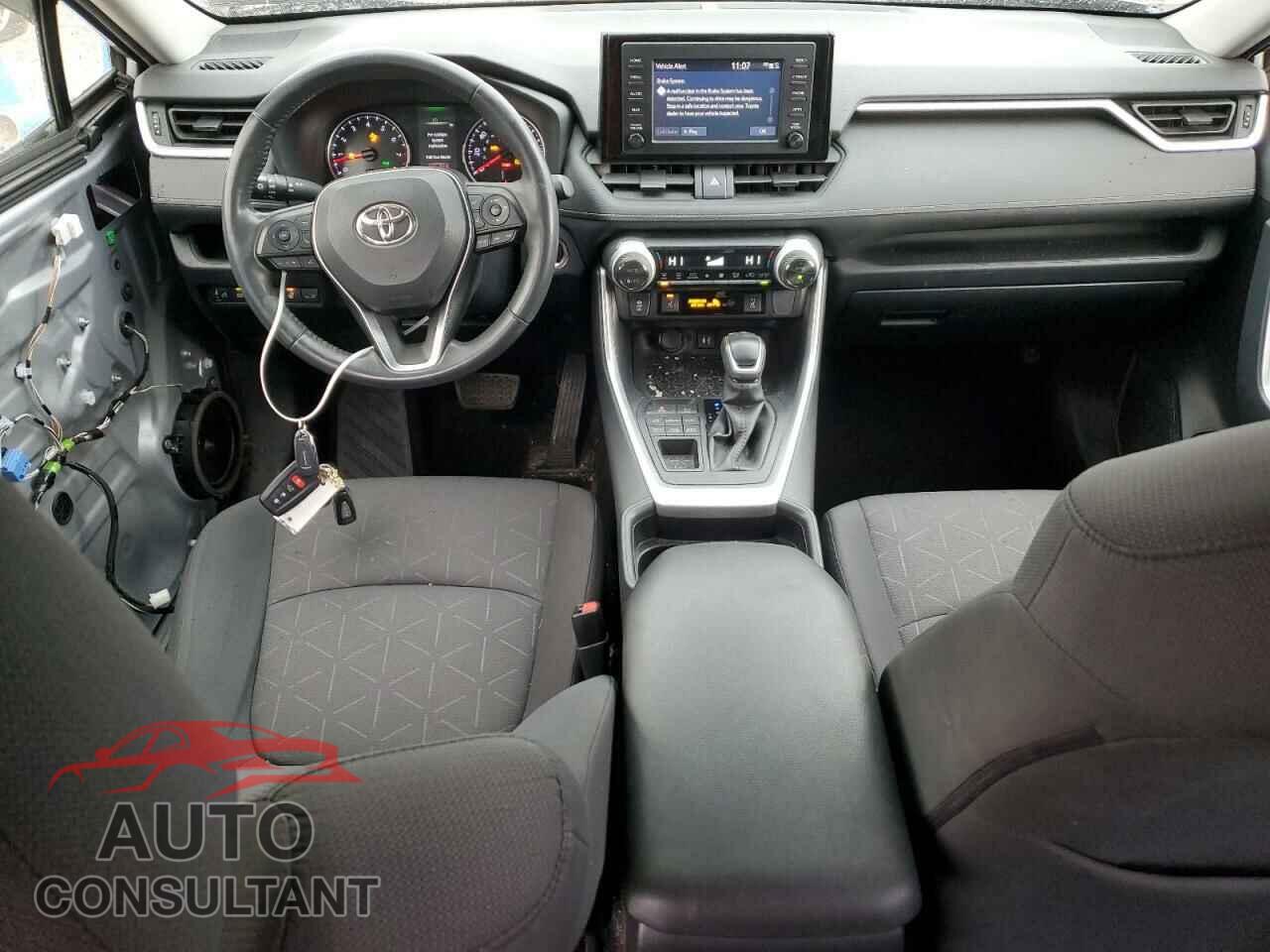 TOYOTA RAV4 2019 - JTMP1RFV3KD021651