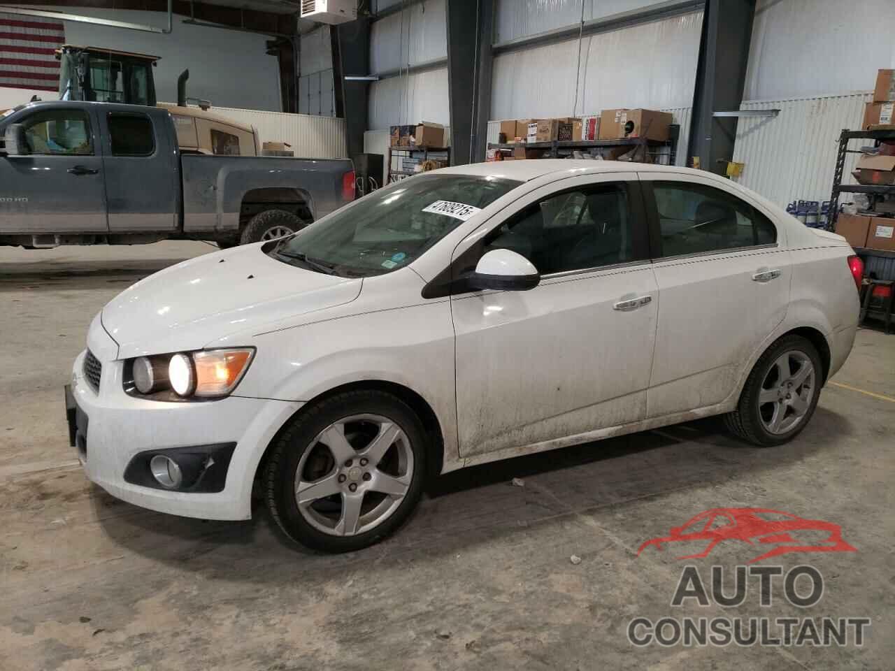 CHEVROLET SONIC 2014 - 1G1JE5SB8E4217967