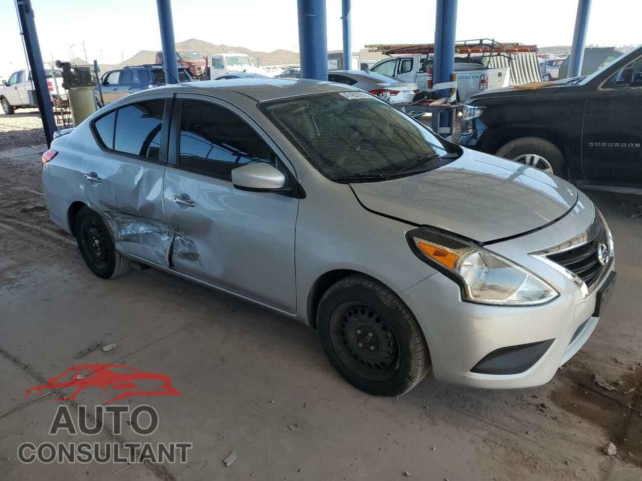 NISSAN VERSA 2019 - 3N1CN7AP3KL844819