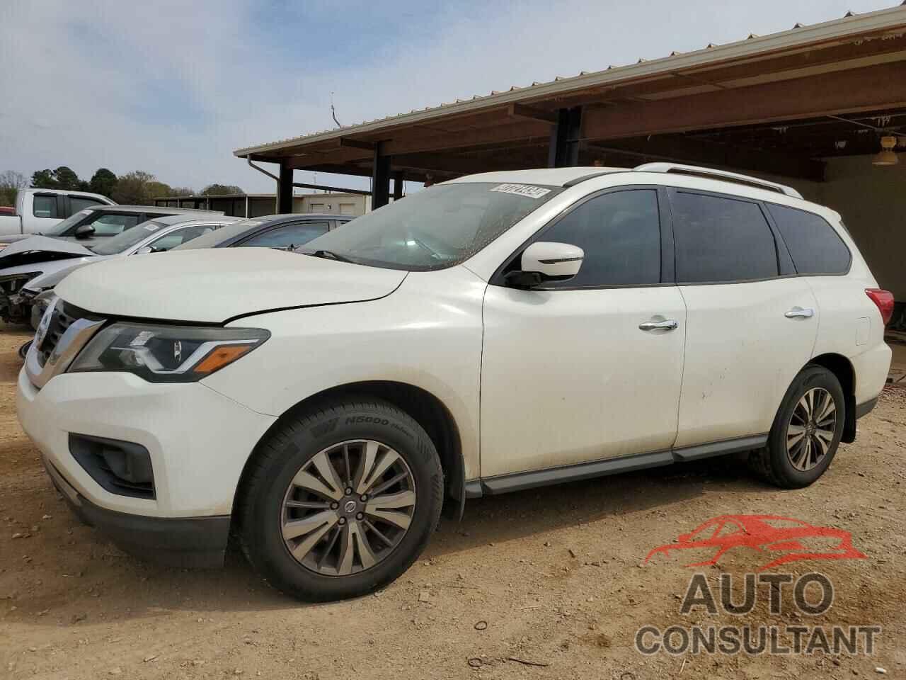 NISSAN PATHFINDER 2017 - 5N1DR2MM2HC661275