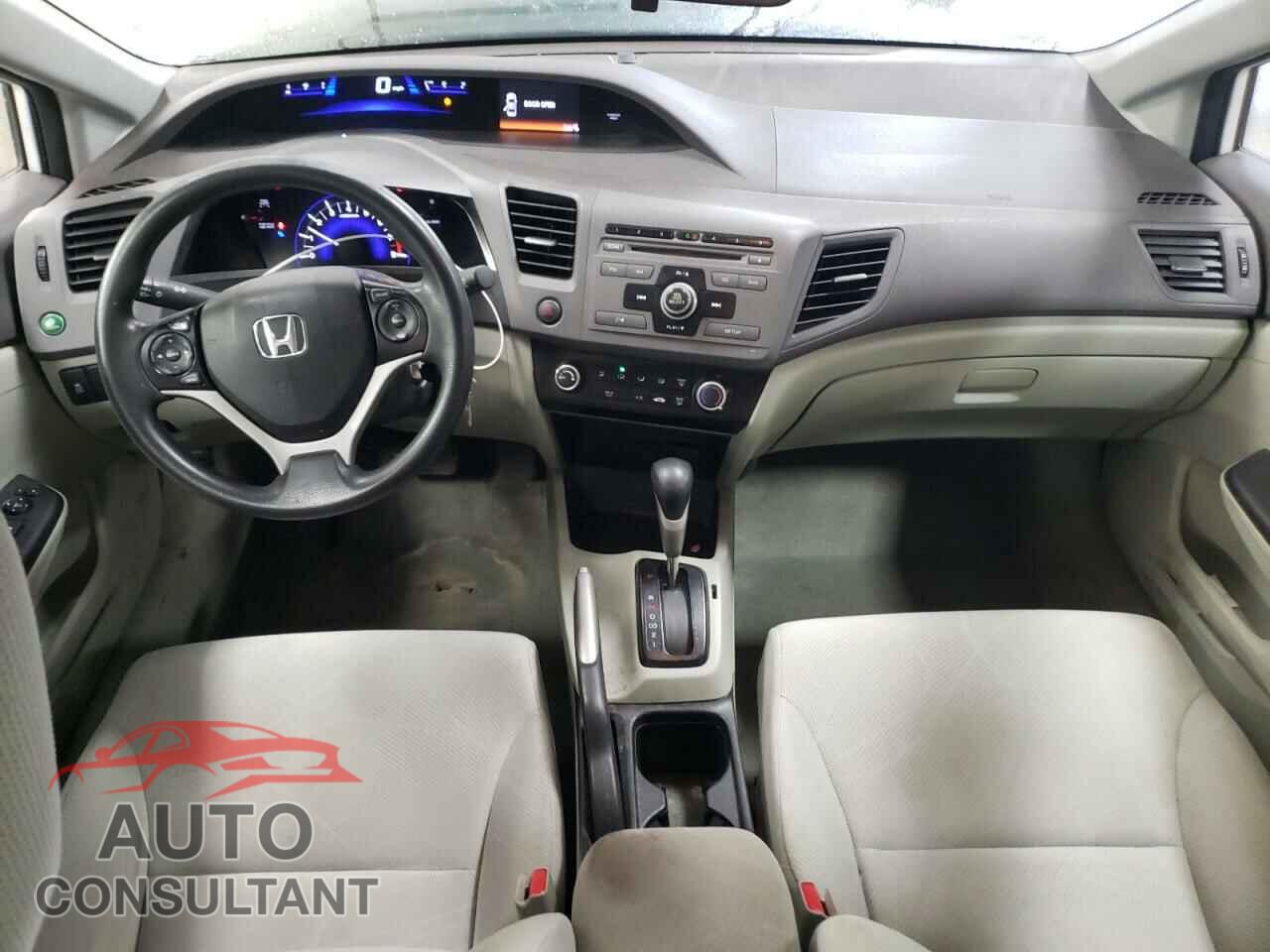 HONDA CIVIC 2012 - 2HGFB2F66CH528400