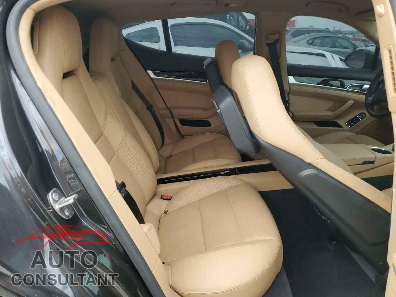 PORSCHE PANAMERA 2013 - WP0AA2A75DL016661