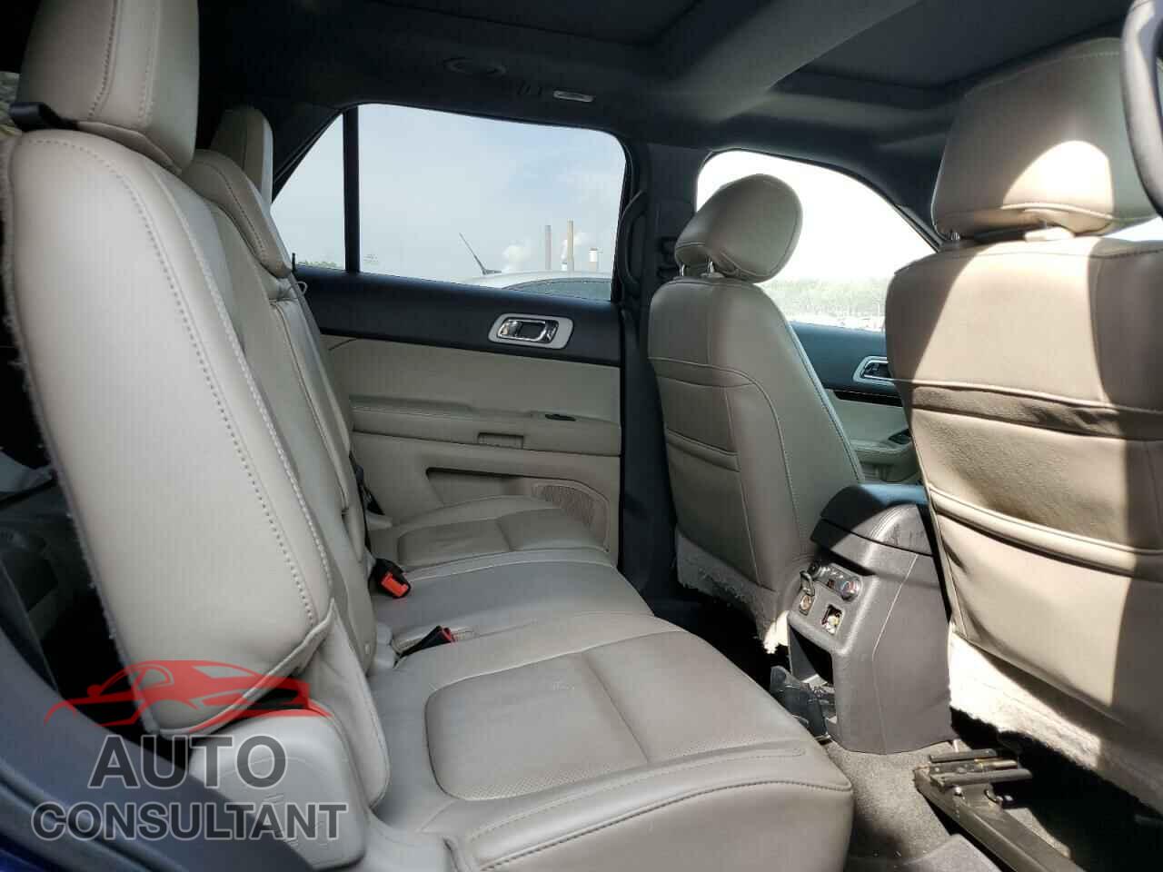 FORD EXPLORER 2011 - 1FMHK7F88BGA48337