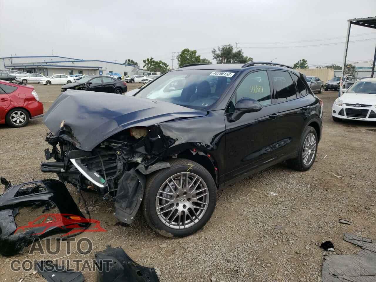 PORSCHE CAYENNE 2016 - WP1AA2A26GKA09070