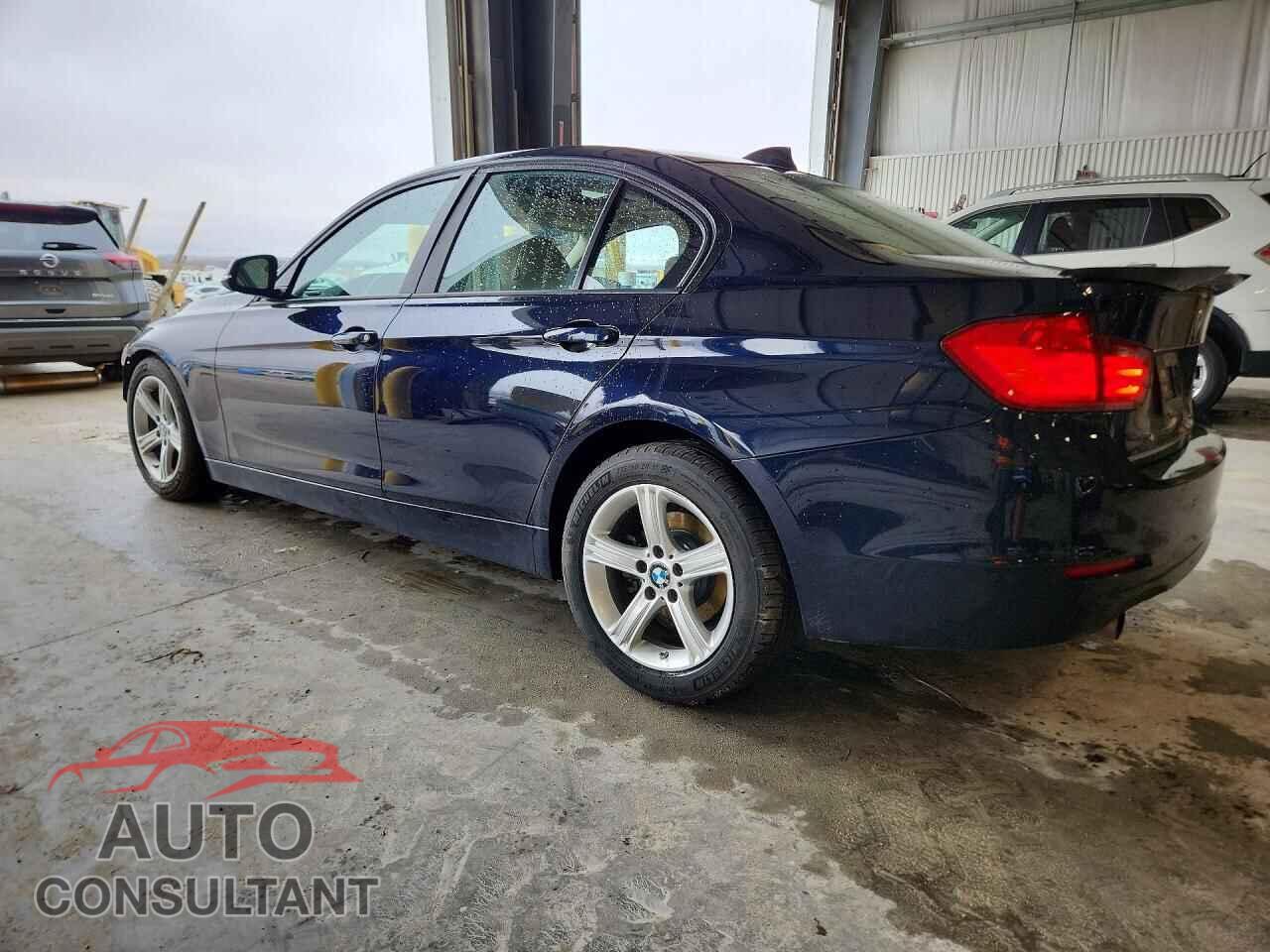 BMW 3 SERIES 2013 - WBA3B3G54DNR79506