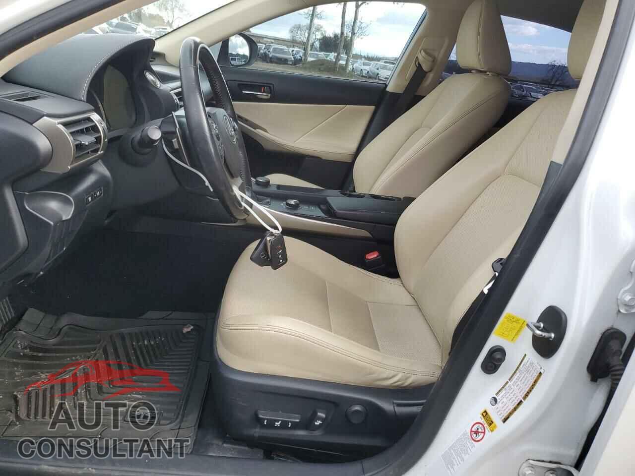 LEXUS IS 2015 - JTHBF1D26F5069729