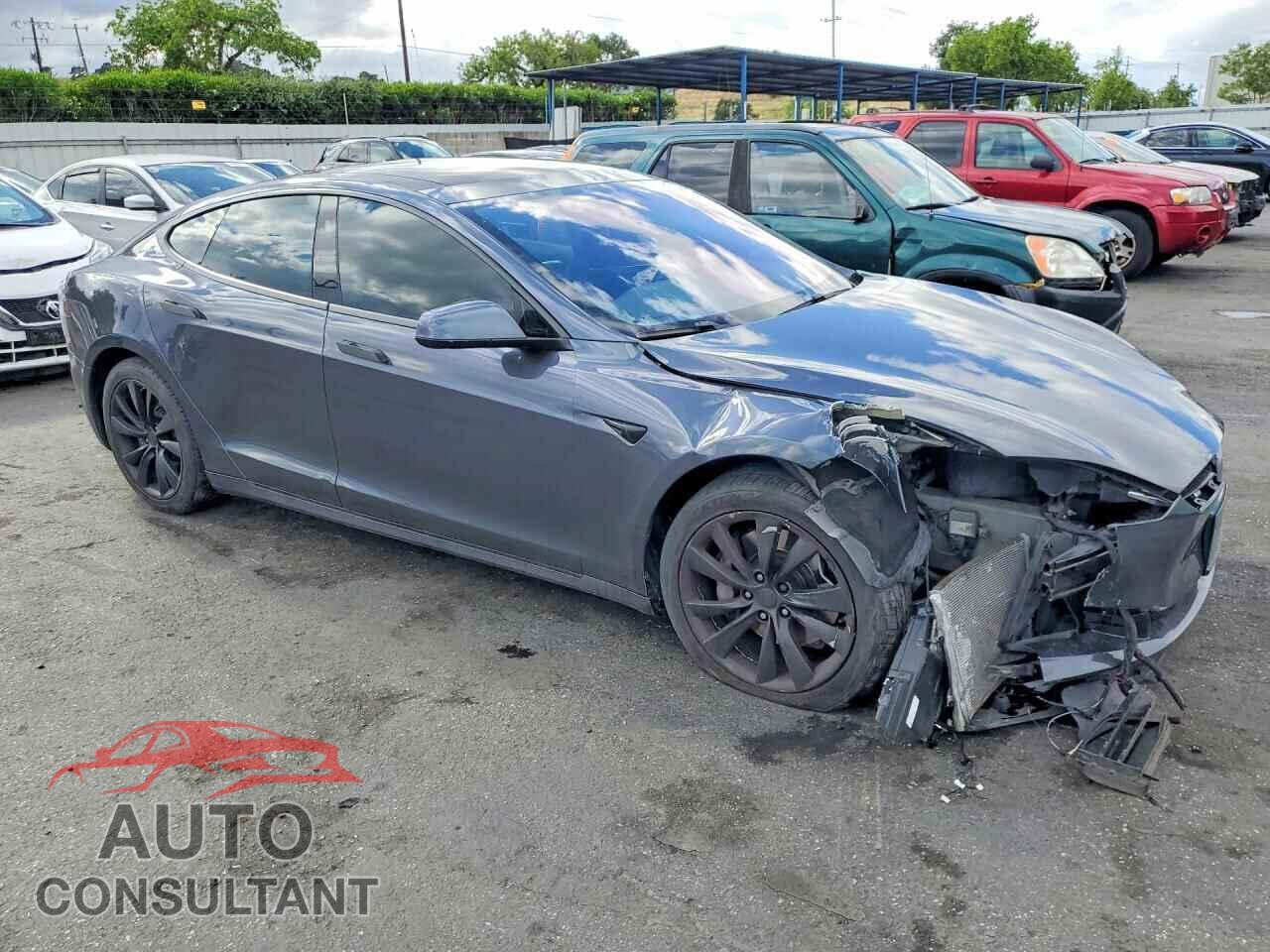 TESLA MODEL S 2017 - 5YJSA1E28HF184459